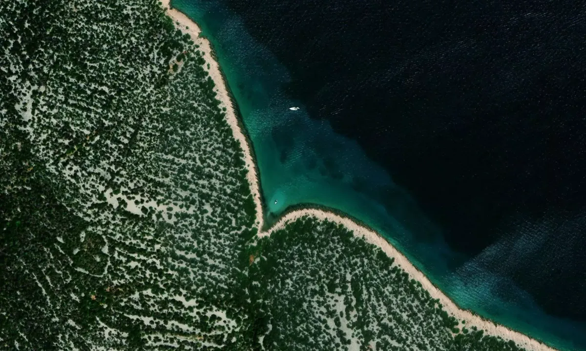Flyfoto av Tijat North