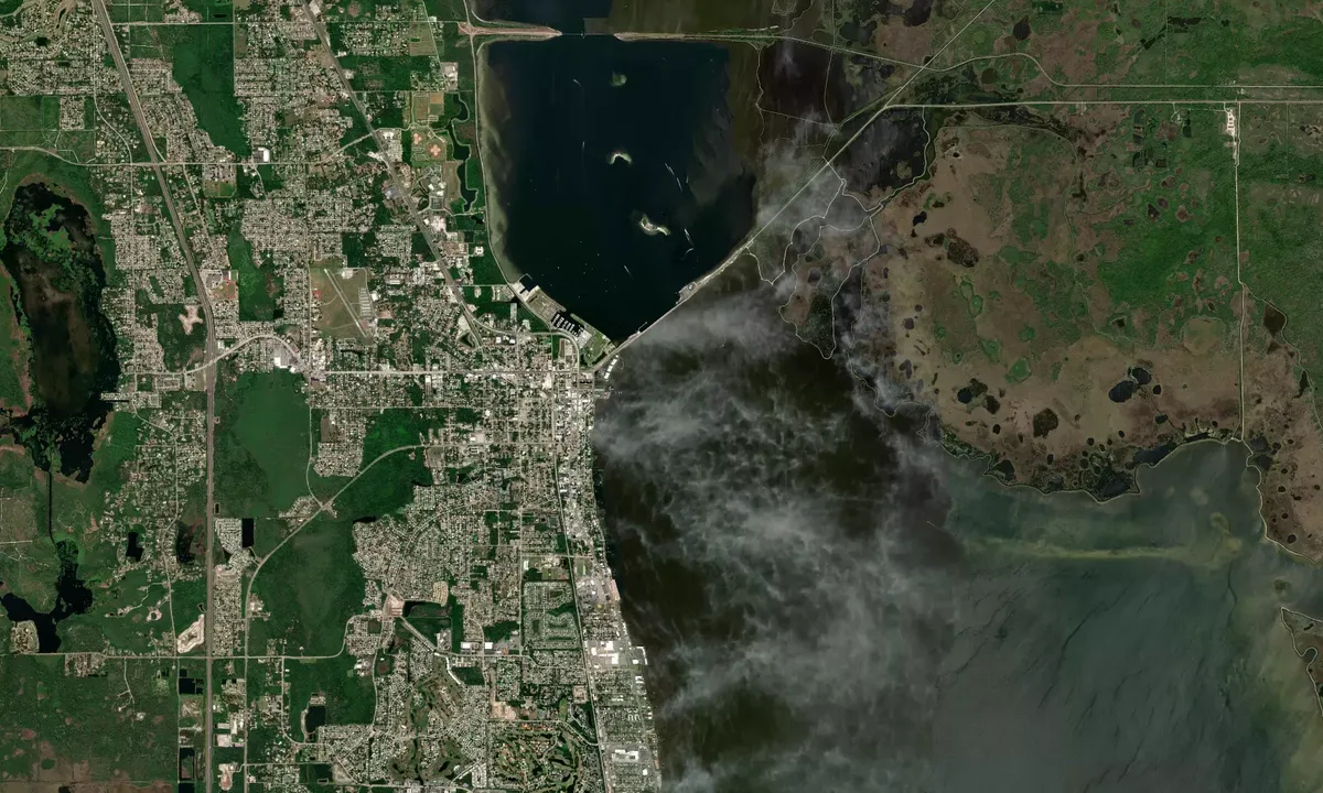 Flyfoto av Titusville South - 2