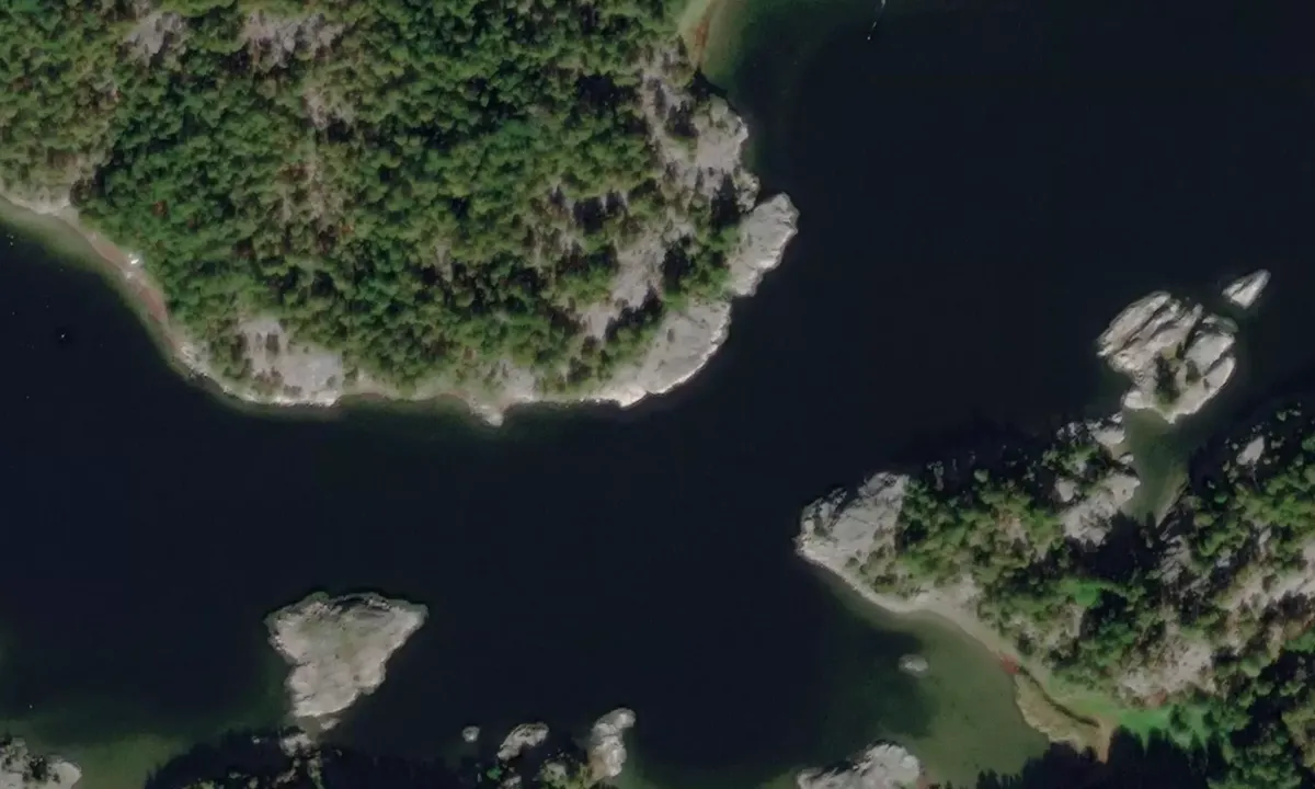 Satelite image of Tjärnö South East