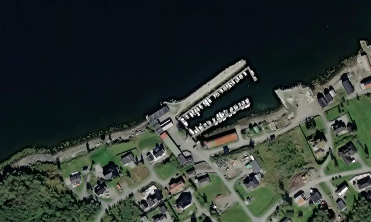 Satelite image of Tomrefjord Småbåthamn