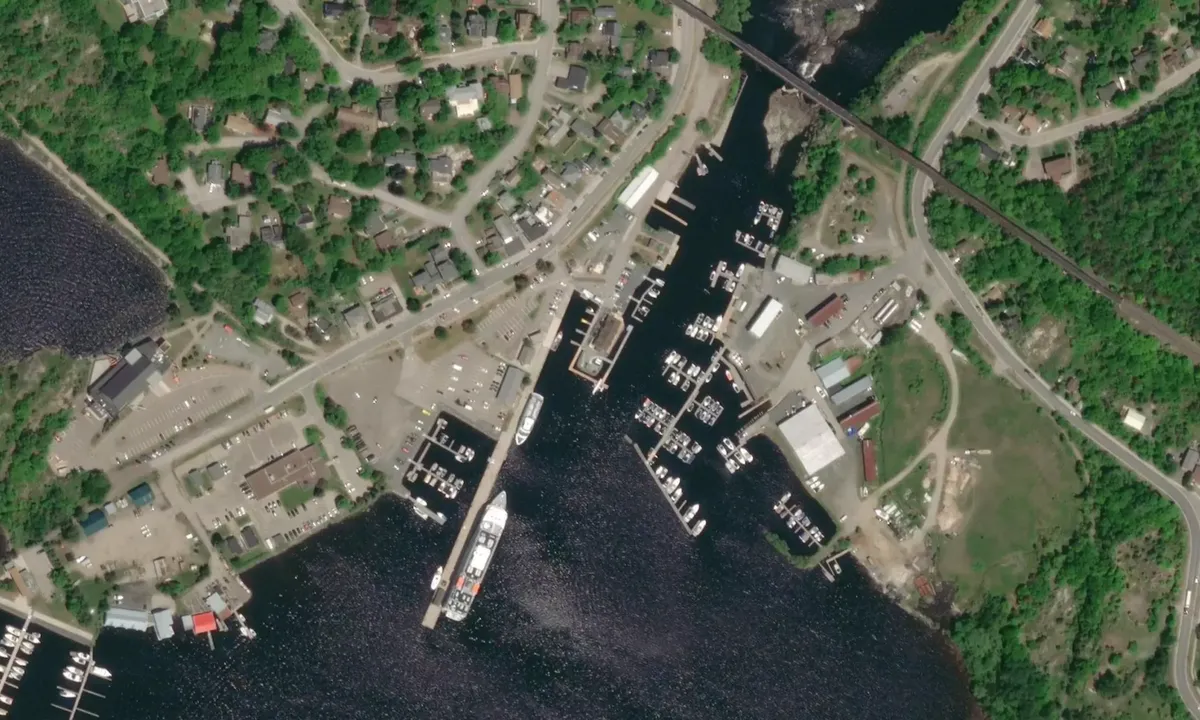Flyfoto av Town Dock
