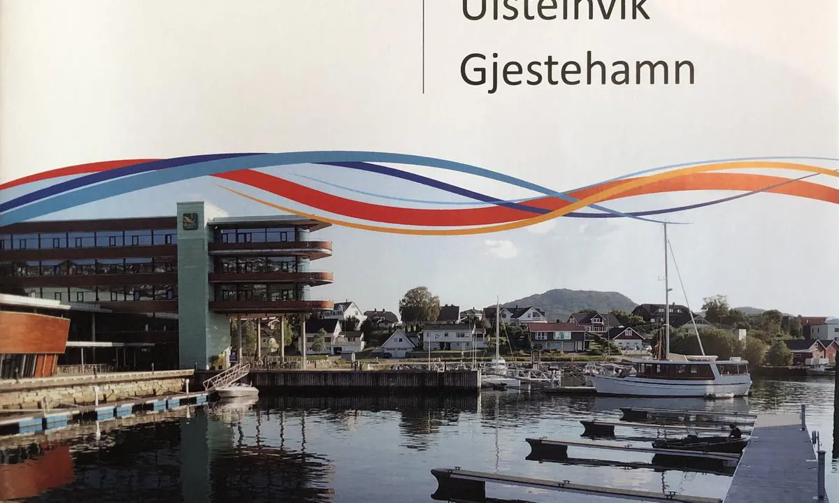 Ulsteinvik: {"base": "no", "no": "Brosjyre over gjestehavna", "se": "Broschyr \u00f6ver g\u00e4sthamnen", "en": "Brochure of the guest harbour", "da": "Brochure over g\u00e6stehavnen"}