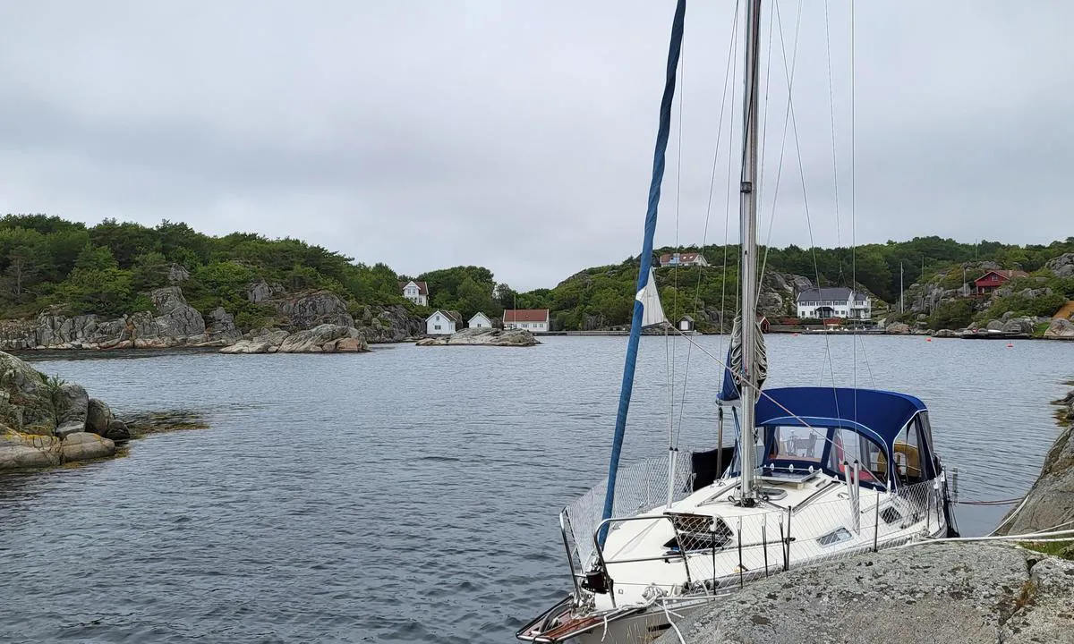 Ulvøysund: Longside Skibbeholmen vestsiden. Egne kiler nødvendig