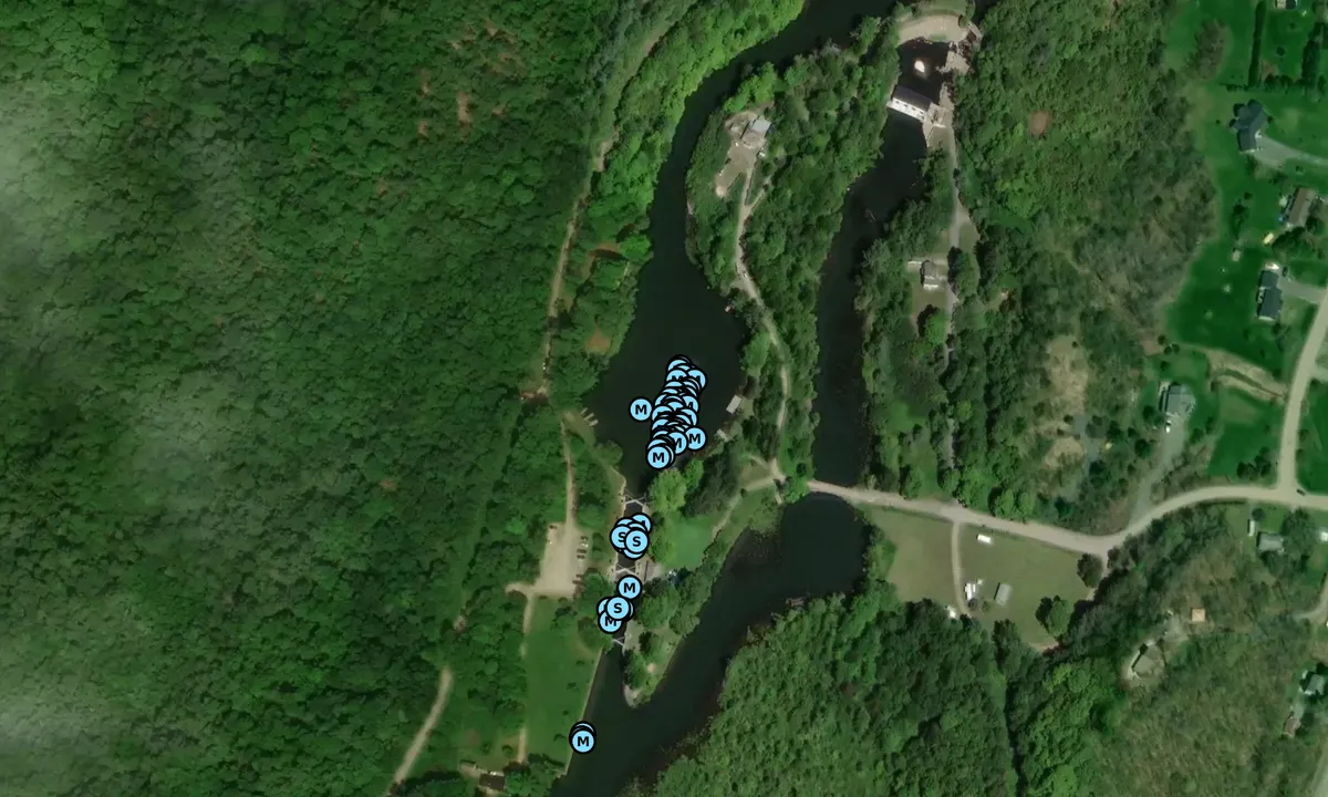 Satelite image of Upper Brewers Lock Wall, top of lock, (Parks Canad