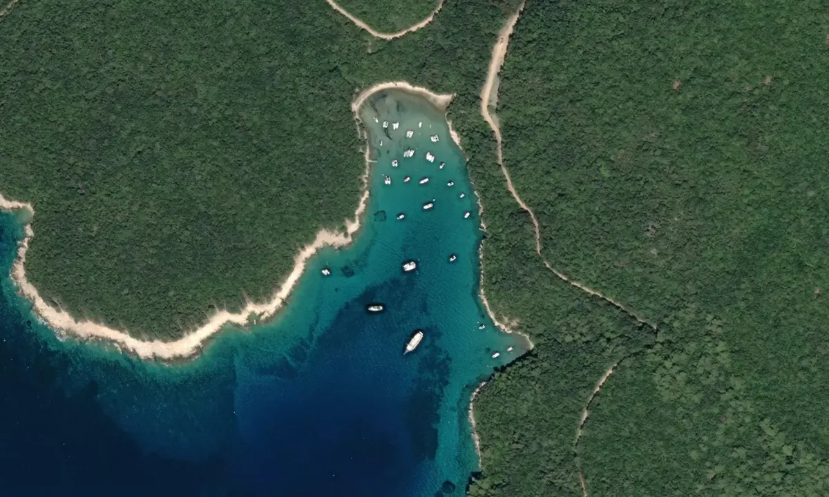 Flyfoto av Uvala Planka
