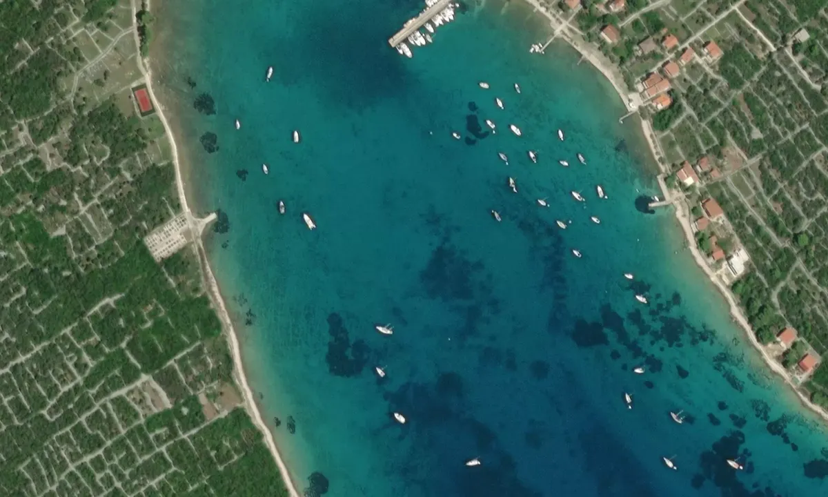 Flyfoto av Uvala Široka Ist