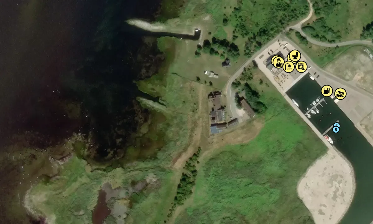 Satelite image of VARBLA PUHKEKÜLA SADAM