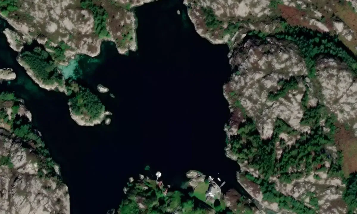Satelite image of Vassøy