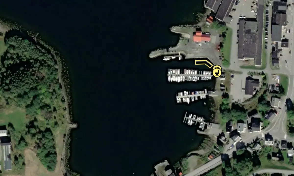 Satelite image of Vatne Småbåthavn