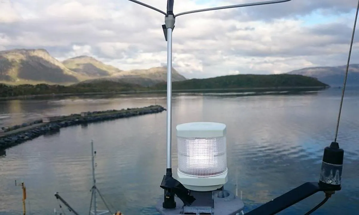 Vengsøya: {"base": "no", "no": "Utsikt mot s\u00f8r.", "se": "Utsikt mot s\u00f6der.", "en": "View to the south.", "da": "Udsigt mod syd."}