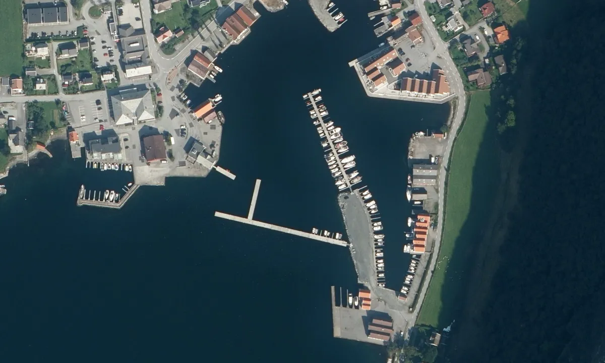 Flyfoto av Vikevåg