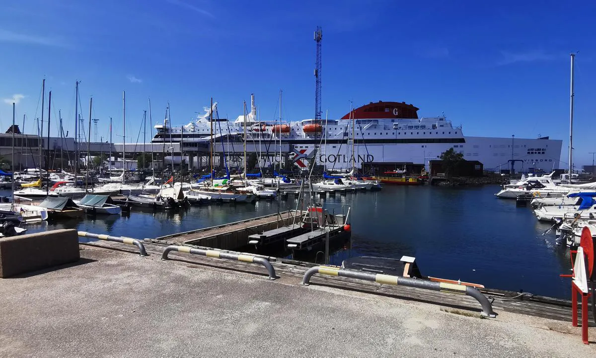 {"base": "se", "no": "Marina Visby", "se": "Marina Visby", "en": "Marina Visby", "da": "Marina Visby"}
