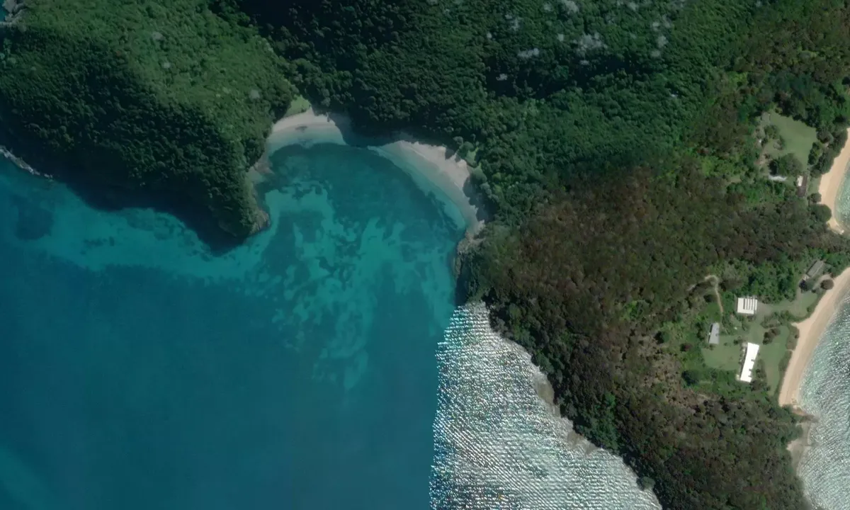 Flyfoto av Waipao Bay