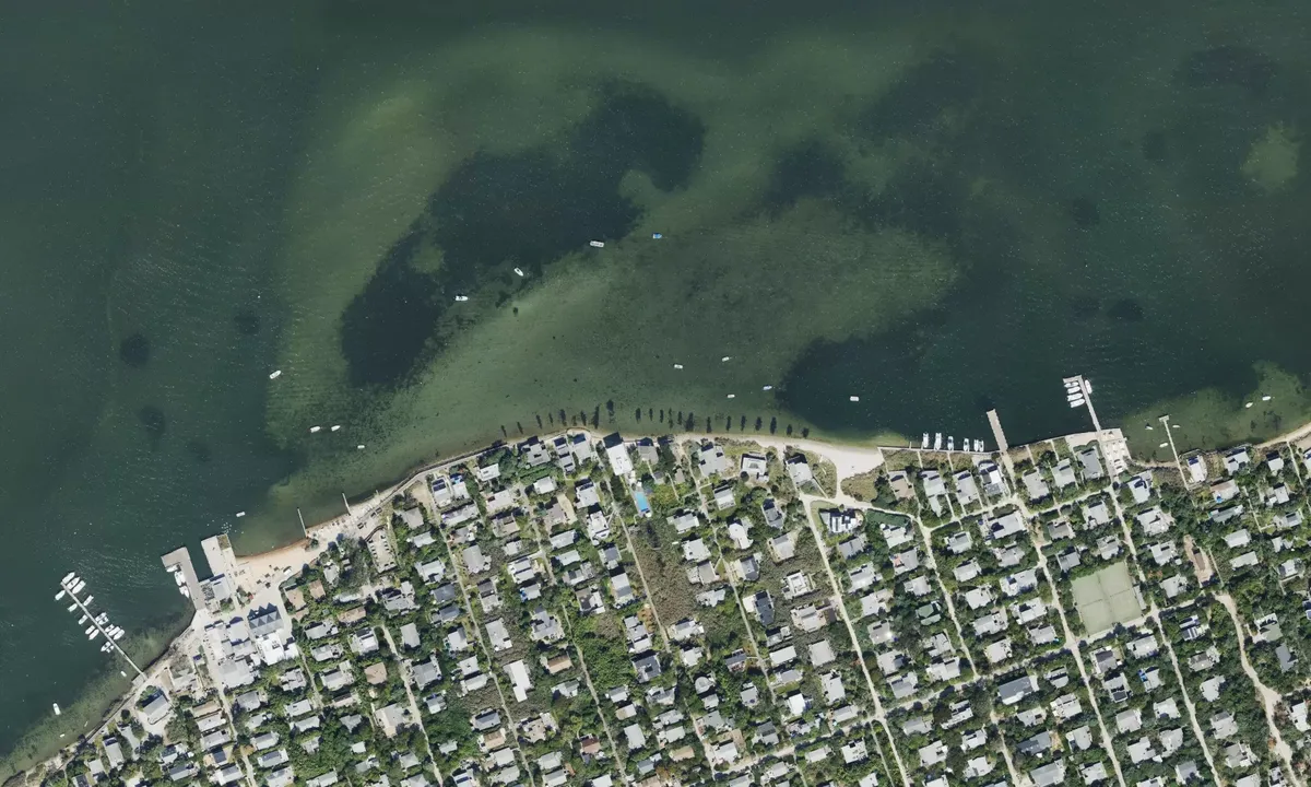 Satelite image of walnut walk anchorage