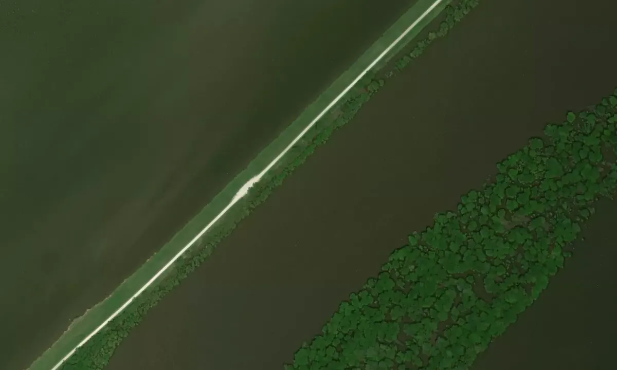 Satelite image of West Quiver Island