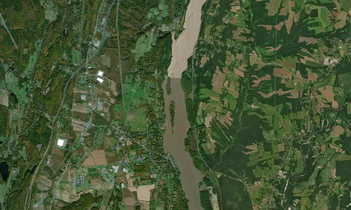 Flyfoto av West Side of Coxsackie Island