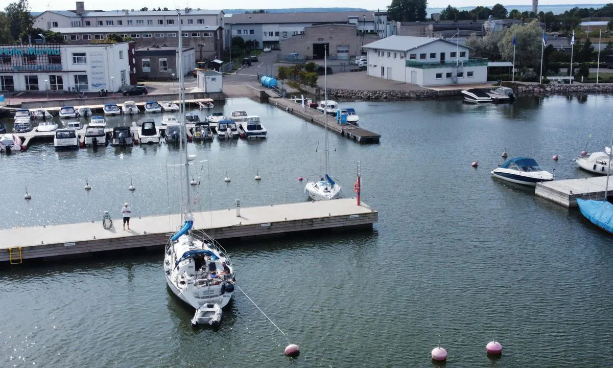 Westmeri Marina: {"base": "en", "no": "2021 Marina i Haapsalu", "se": "2021 Marina i Haapsalu", "en": "2021 Marina in Haapsalu", "da": "2021 Marina i Haapsalu"}