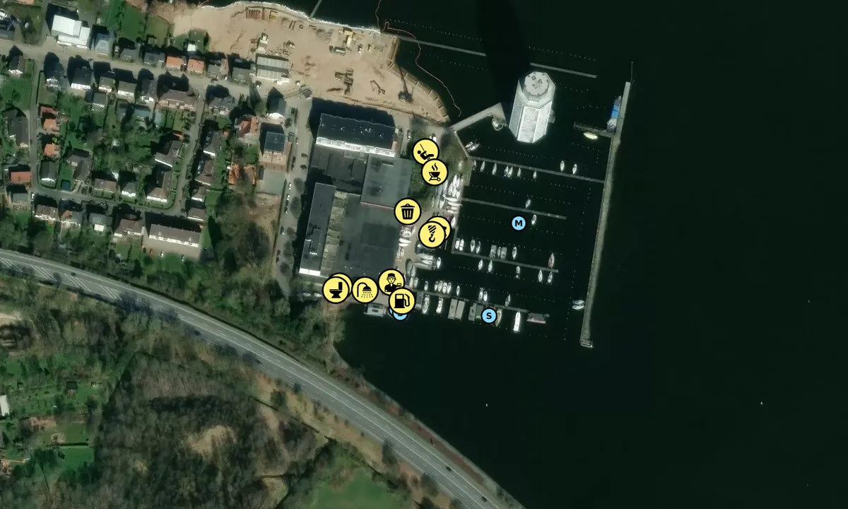 Satelite image of Wiking Yachthafen
