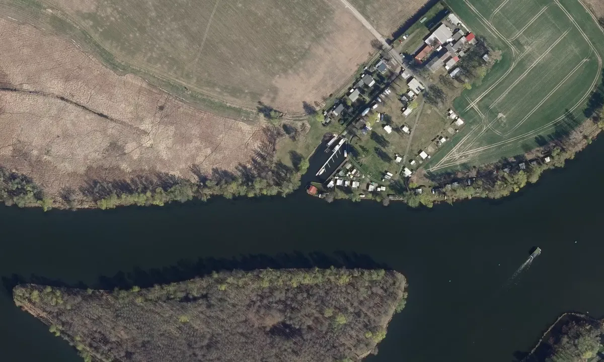 Satelite image of Yachthafen EDEN