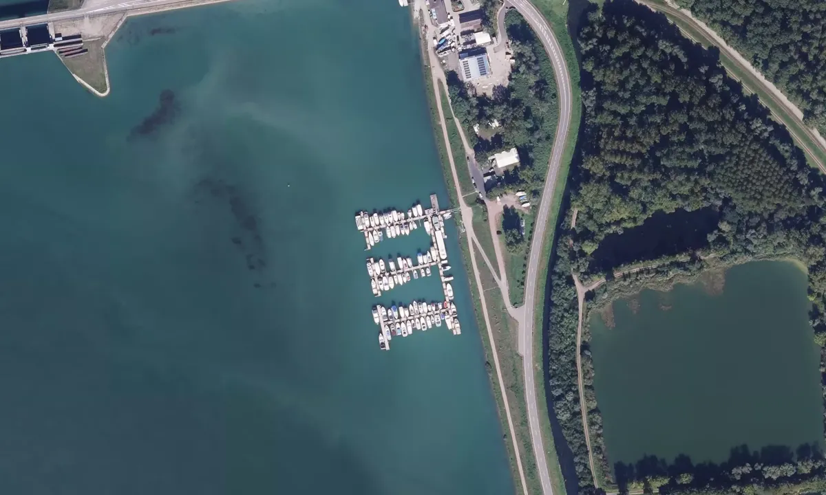 Satelite image of Yachthafen Lahr