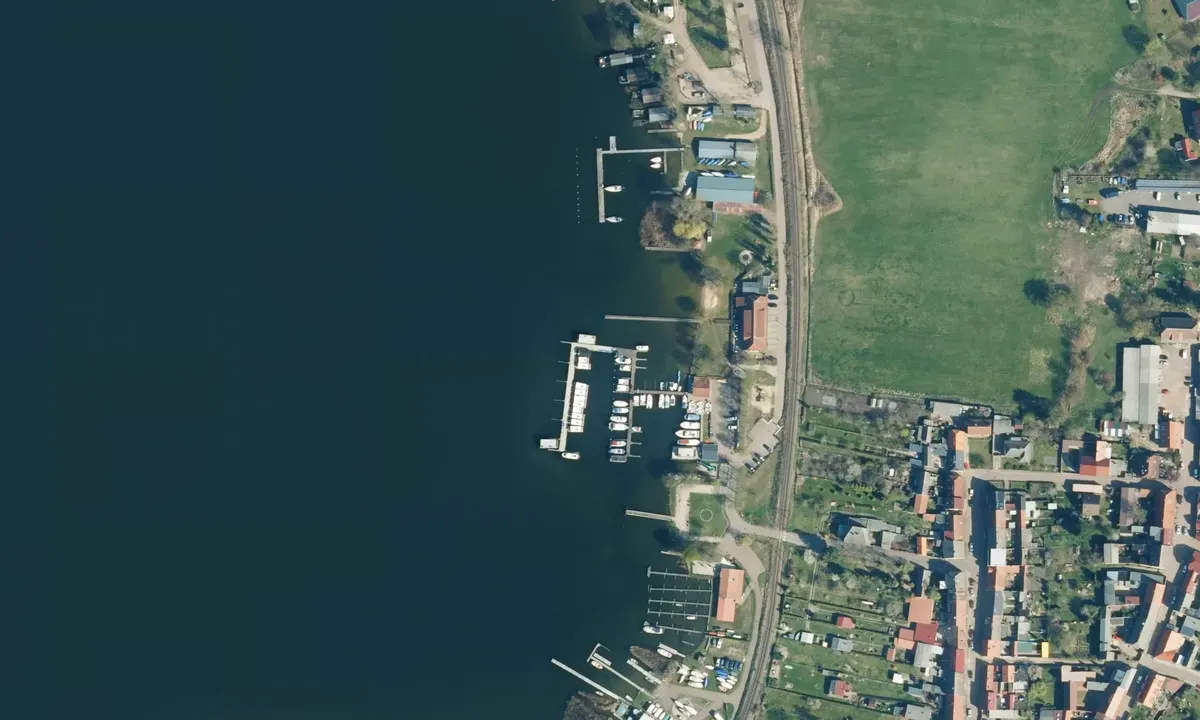 Satelite image of Yachthafen Lindow 1