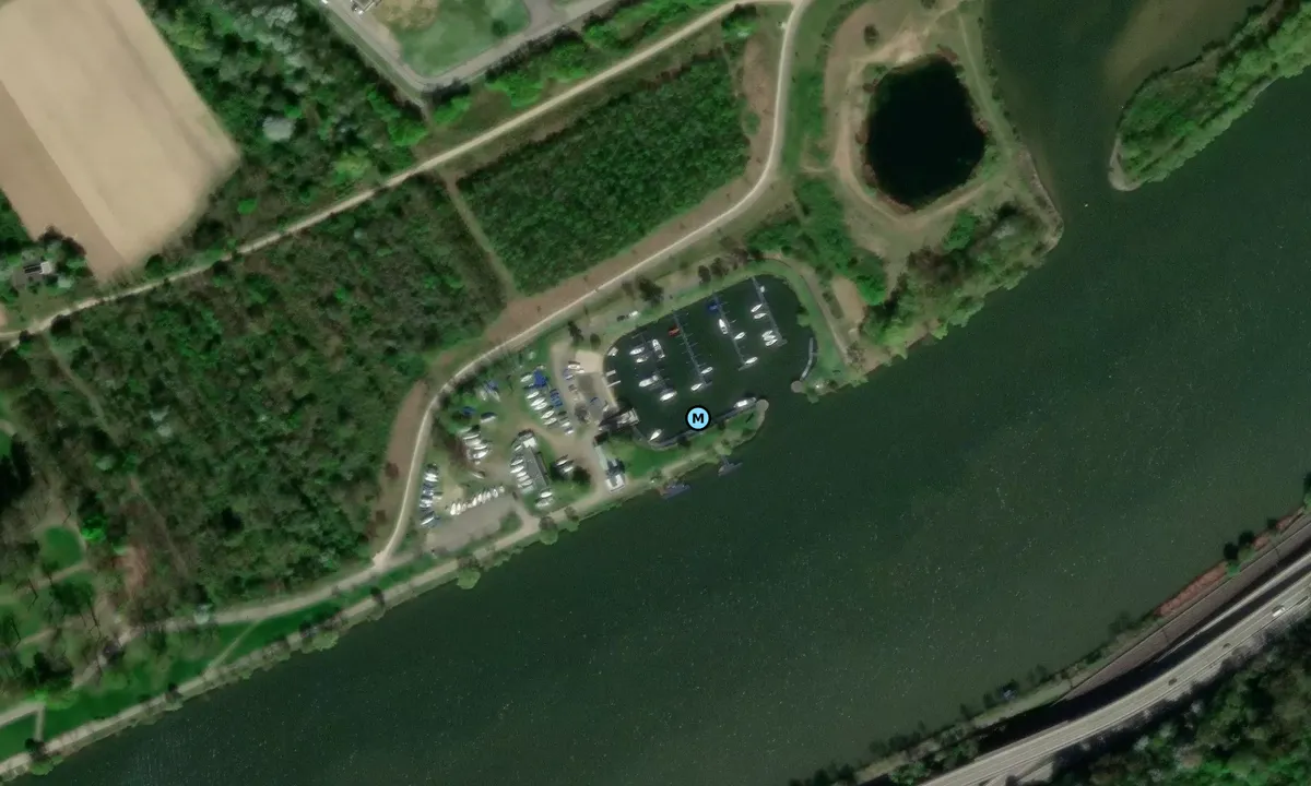 Satelite image of Yachthafen Monaise