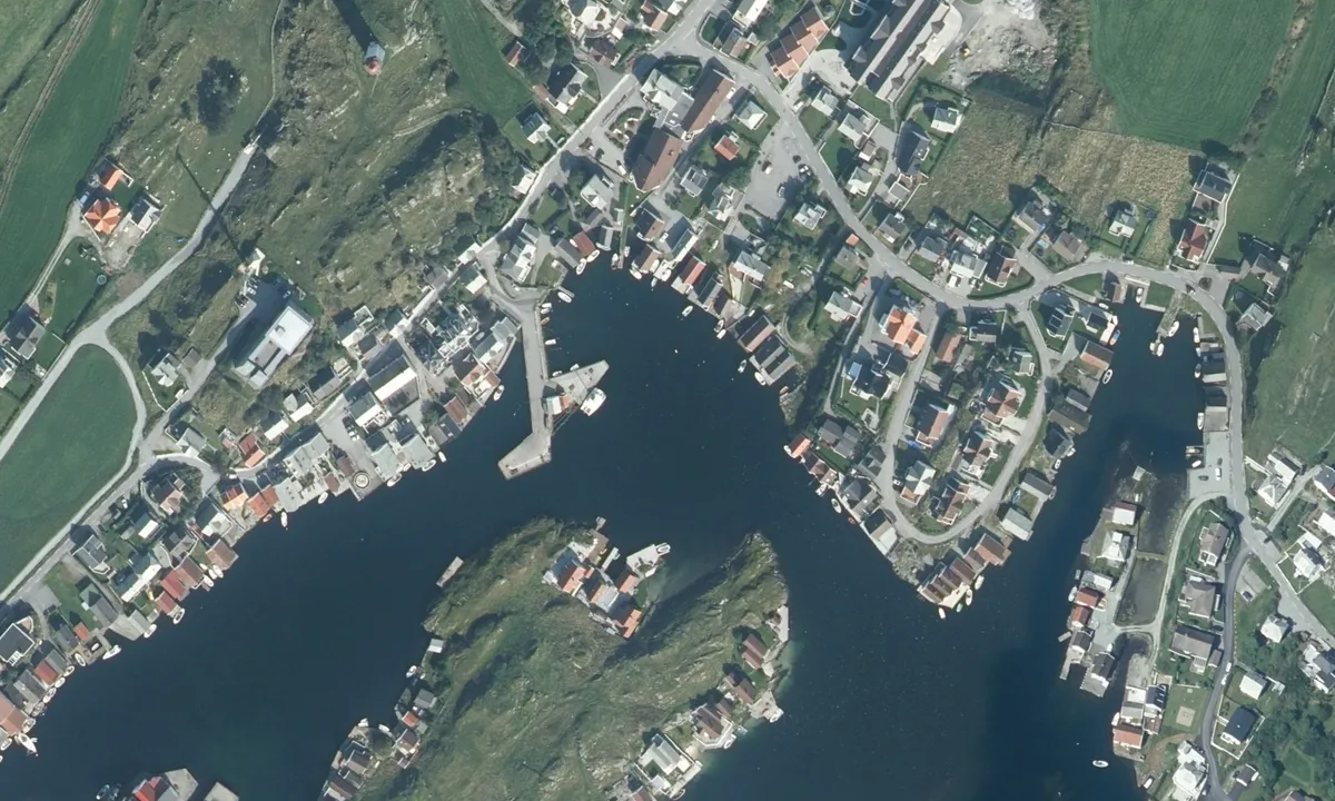 Flyfoto av Ydstebøhavn Gjestekai - Kvitsøy