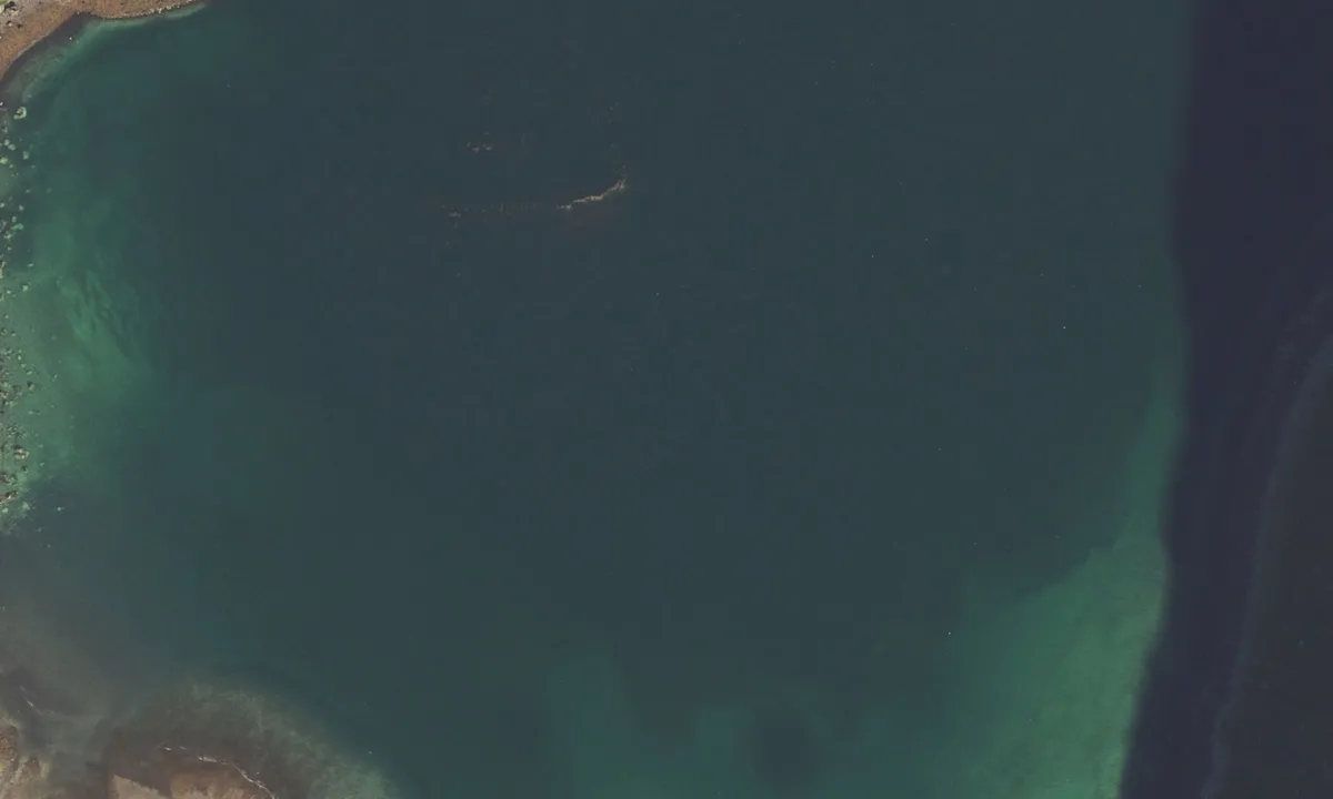 Flyfoto av Ytre Lokkarfjord