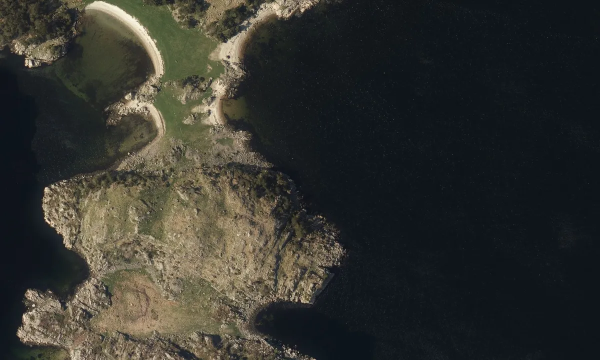 Flyfoto av Ytre Snigsfjorden