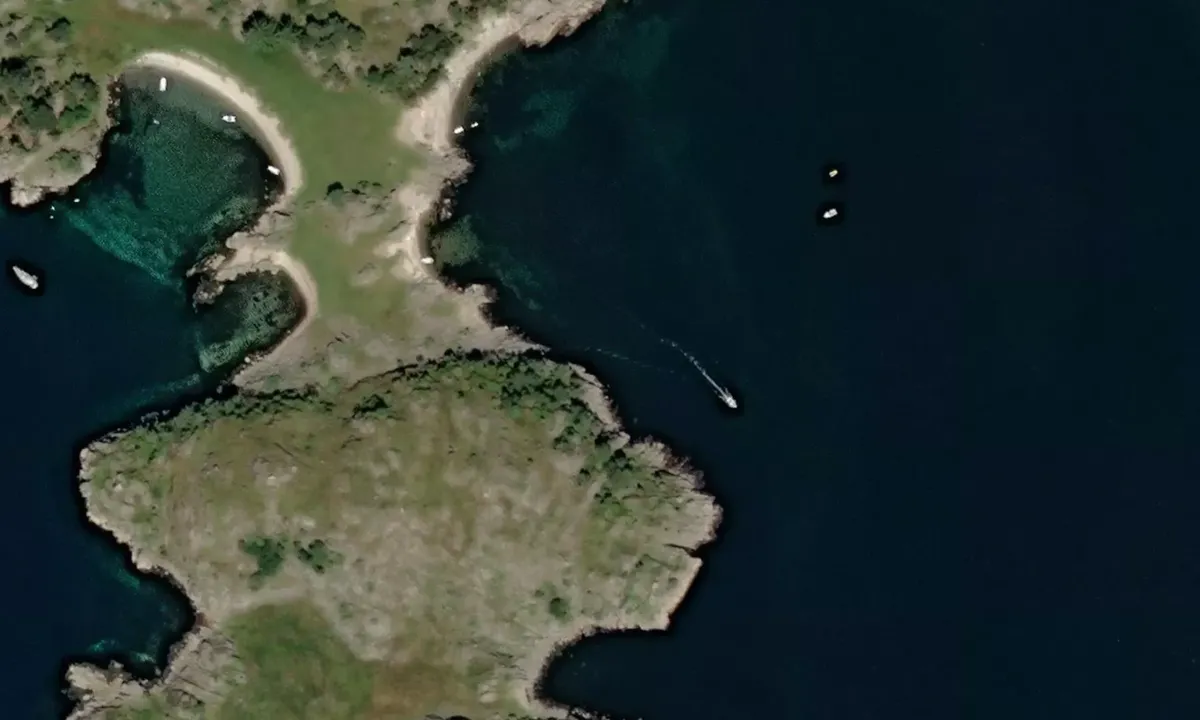 Satelite image of Ytre Snigsfjorden