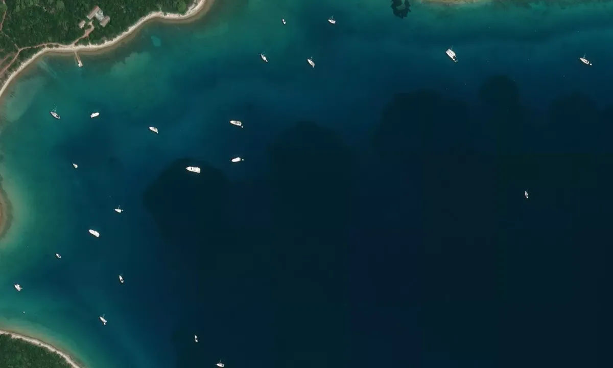 Flyfoto av Zaljev Pantera